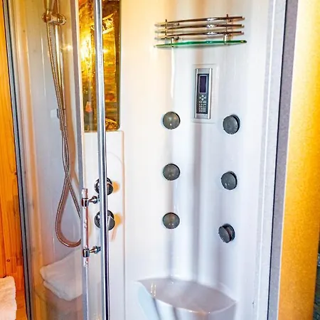 Vesuvio Garden E Spa, Host 아파트